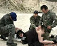 Gruppenvergewaltigungen finden h�ufiger im Rahmen von milit�rischen Auseinandersetzungen statt