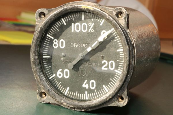 MIG-23 Drehzahlanzeige