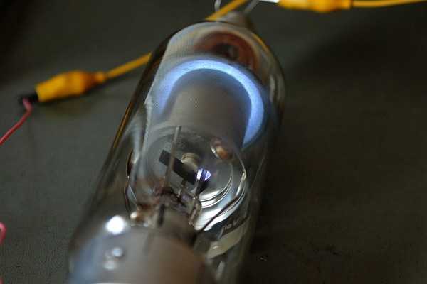 AG872a - Hg-Gleichrichterr�hre